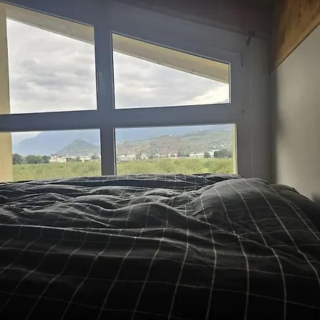 Stunning Next To Sion *