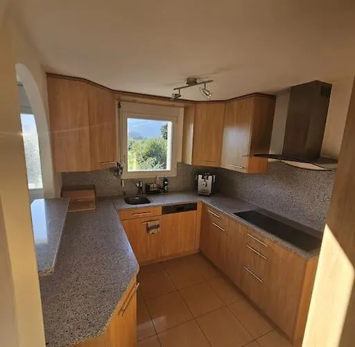 Апартаменты Stunning Next To Sion