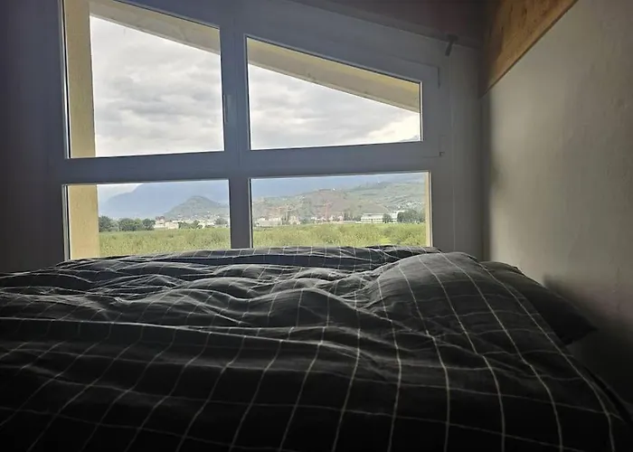 Stunning Next To Sion *